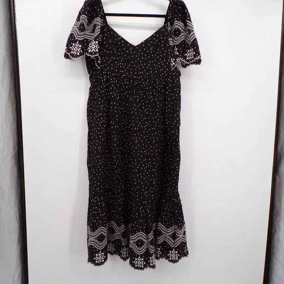 Sezane | Dresses | Sezane Emeraude Embroidered Midi Dress Sz 44 Us 2 |  Poshmark